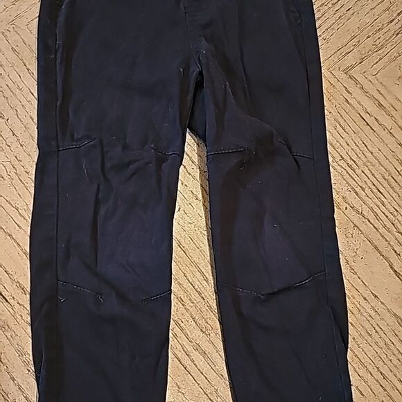 Boys black cargo jegging size 5/6 - Picture 3 of 9